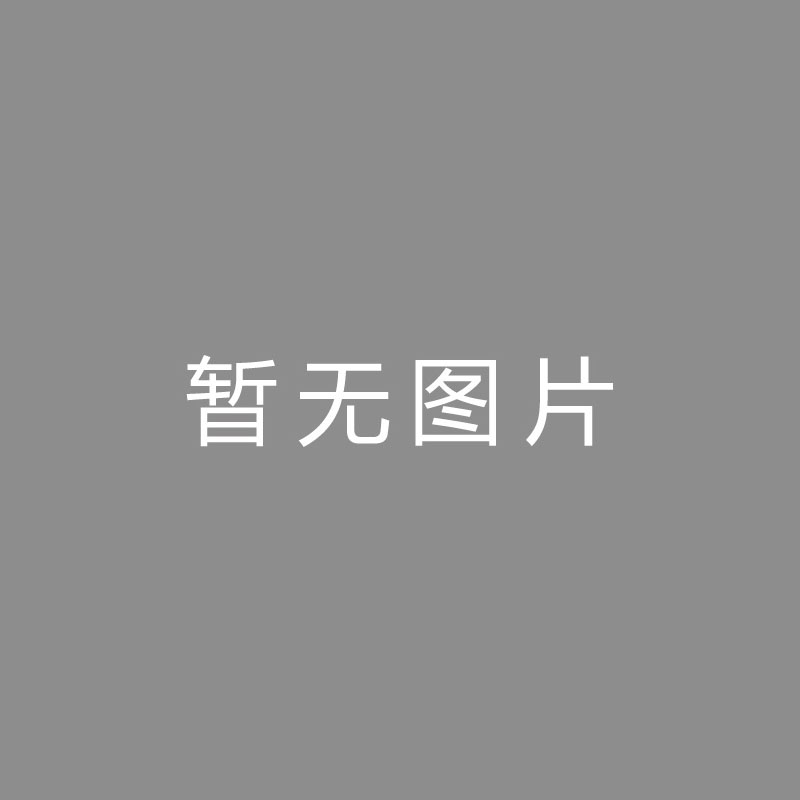 🏆播播播播多特给拉什福德开的报价最好！但球员似乎仍更想去巴萨